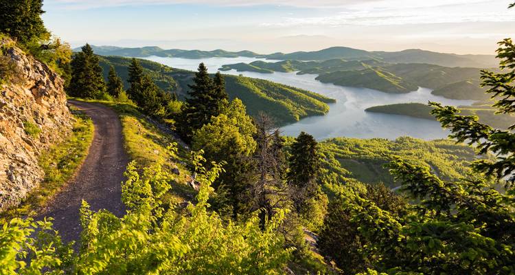 Excursion guidée en E-Bike dans le nord de la Grèce : Mont Olympe, Météores, Delphes et lac de Plastira - Athensbybike 10