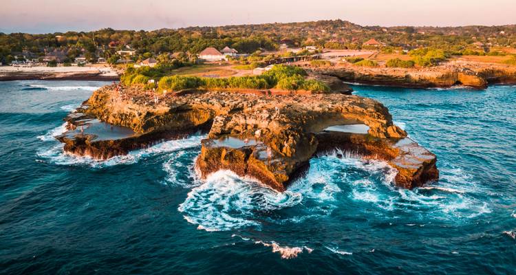 Island Hopping Indonesia: Manta Rays & Hidden Gems - journaway 4
