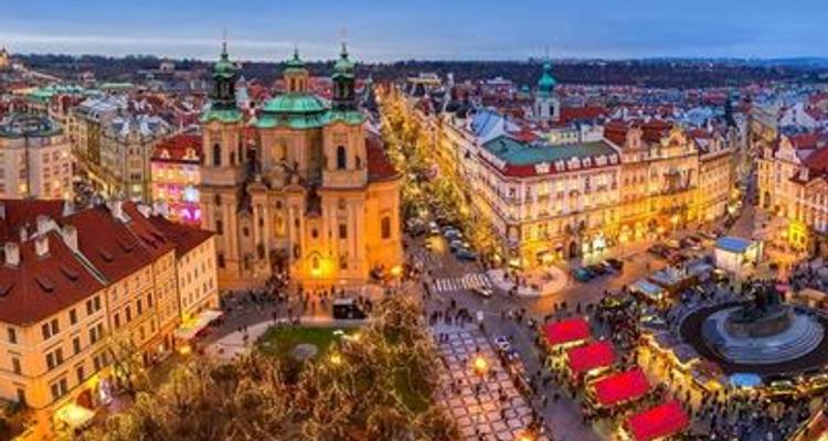 Mercados de Navidad de Berlín a Praga: Un viaje cultural lleno de magia - CroisiEurope River Cruises 8