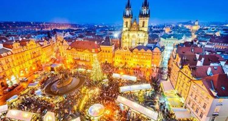 Mercados de Navidad de Berlín a Praga: Un viaje cultural lleno de magia - CroisiEurope River Cruises 5
