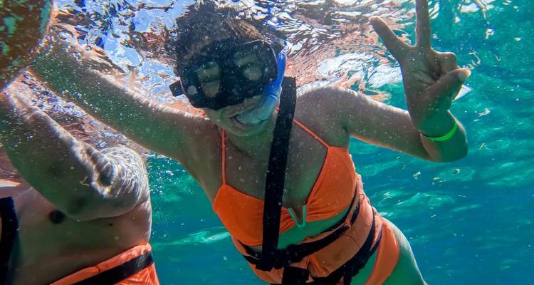 Mayan Wonders & Caribbean Paradise: Chichen Itza Early Access & Isla Mujeres Catamaran - Amigo Tours 3