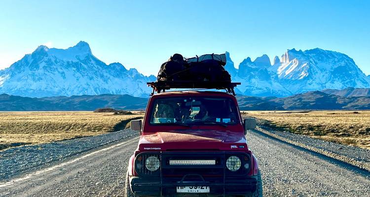 Patagonia: ‘O’ Circuit Trek (Premium Service) - Unu Raymi Expeditions 4