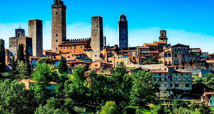 La Dolce Vita: The Italian Dream on Four Wheels - Worldee 9