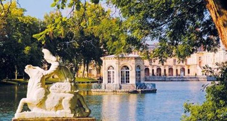 Pequeñas joyas del Sena: Entre paradas bucólicas y costas reales El majestuoso Sena a bordo de un barco a vapor (crucero puerto a puerto) - CroisiEurope River Cruises 2