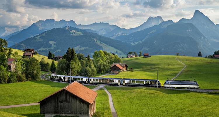 Espectacular Suiza con el Rin y el Mosela Zúrich → Ámsterdam (2026) - Travel Marvel 1