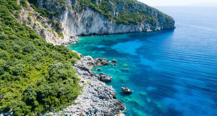 Descubre Albania: Un viaje cautivador por la historia, la cultura y la belleza costera - InAlb TPP Shpk 2