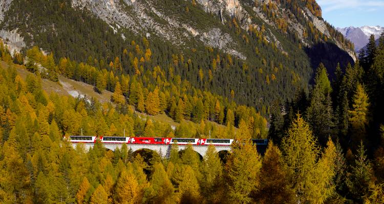 Grand Train Tour de Suisse - Voyage de découverte : voyage en groupe avec participation - STC Switzerland Travel Centre 1