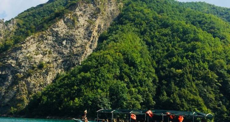 Discover the Best of Albania: A Journey Through History, Nature, and Culture - InAlb TPP Shpk 7