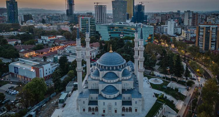 Discover the Best of Albania: A Journey Through History, Nature, and Culture - InAlb TPP Shpk 10