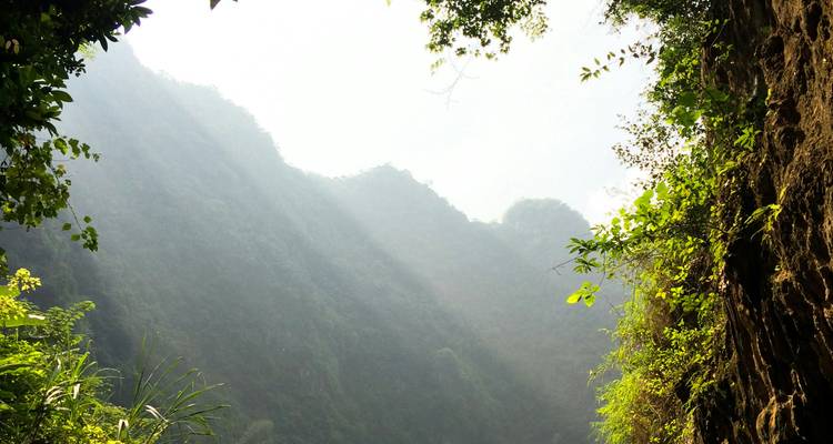 Icons of Vietnam in 13 Days - Travel Sense Asia 3