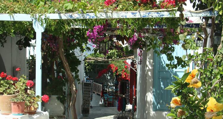 Northern Cyclades Cruise 2026 - Running On Waves 3