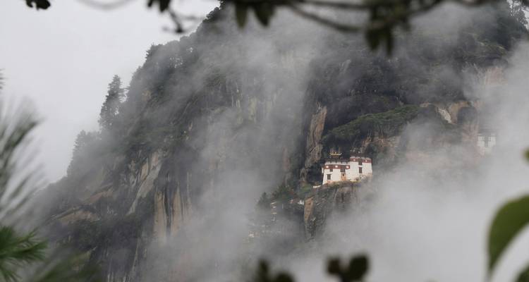 Circuito Privado de 4 Días por Bután - Yoganshi Travel 3