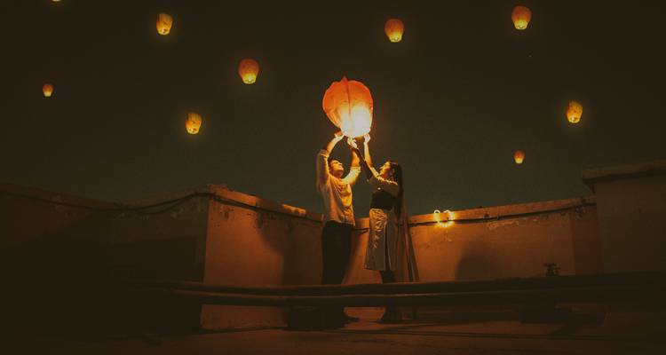 "Diwali Wonders: A Festive Journey Through India" - Vijay India Tours 7