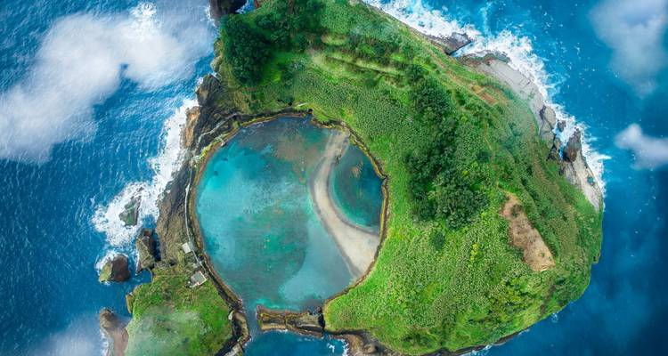 Azores Calling: Whale, This Will Be Epic - journaway 8