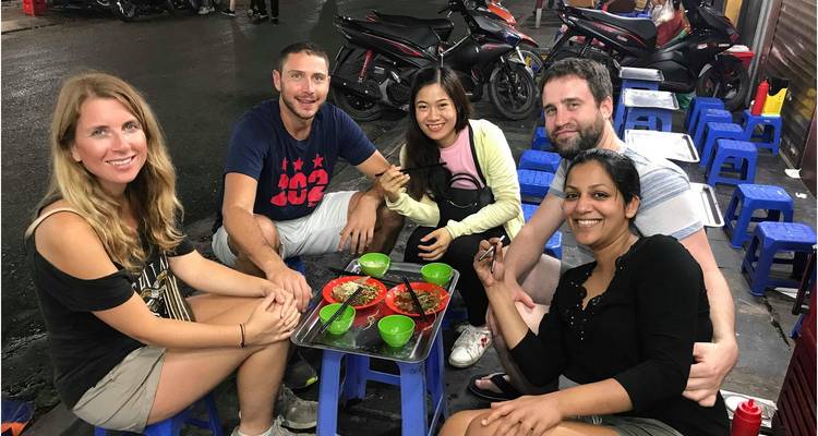 Aventure au nord du Viet Nam 5 jours 4 nuits Exploration de Hanoi- Sapa en bus couchette- Visite de la ville et du vieux village de Duong Lam - Go Asia Travel 8