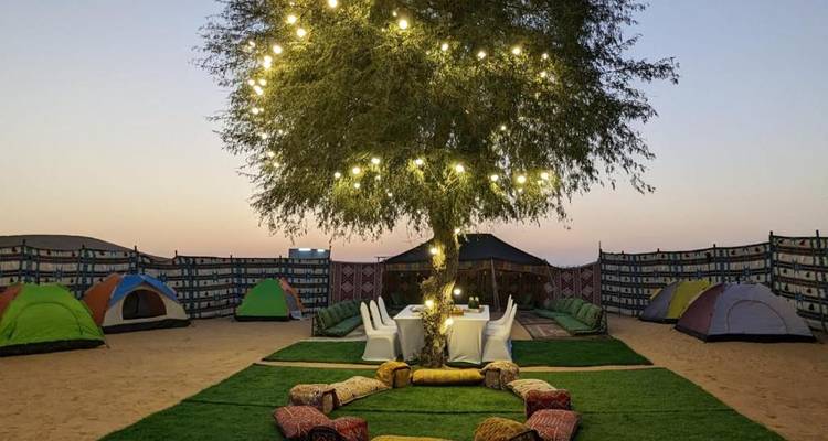 Arabian Overnight Desert Safari With Live Entertainment - Daytur Dubai 6