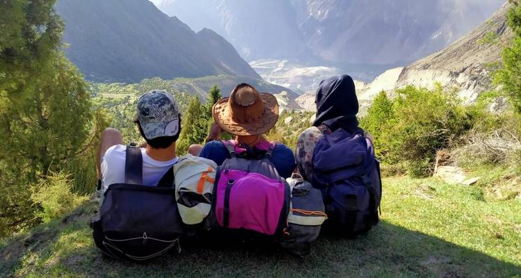 Traversée du camp de base de Rakaposhi et Diran - Exploria 8