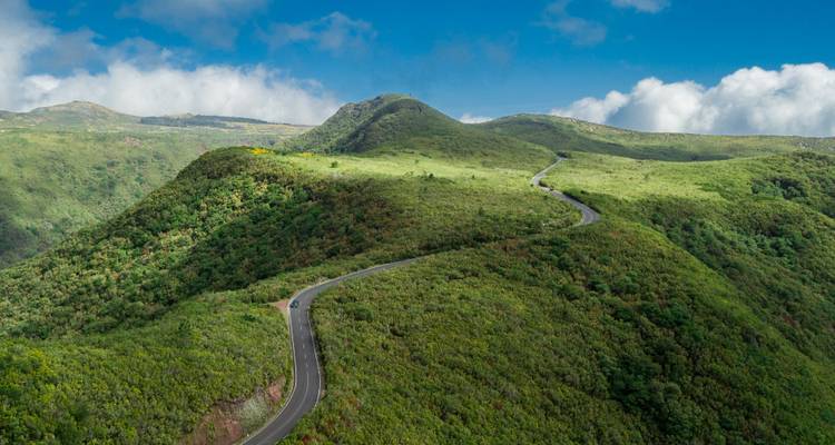 Shopping sur les îles de Madère et Porto Santo : de la violence des volcans au secret des plages (from Porto to Porto Moniz) - journaway 1