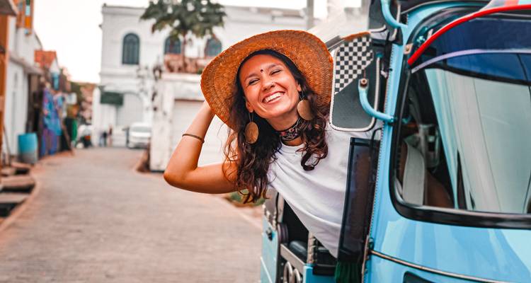 Besa Sri Lan: ¡Sol, especias y vibraciones sagradas! (12 destinations) - journaway 5