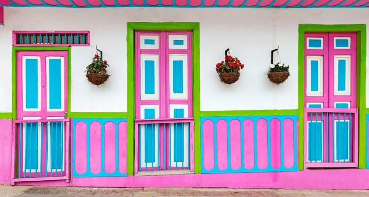 Colombia Calling: Donde la vida está llena de café y colores (3 destinations) - journaway 3