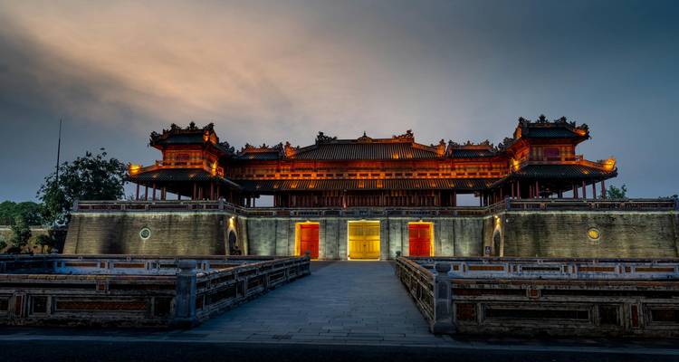 Explorador de Vietnam de 11 días: Historia, senderismo y joyas ocultas - Up Travel Vietnam 3