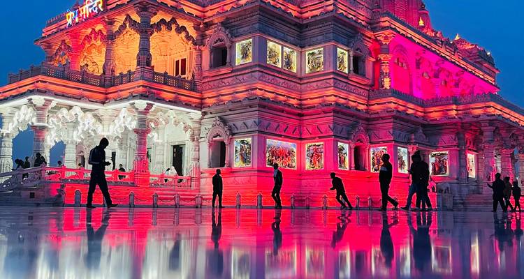 Recorrido por los templos de la India - Recorrido de 9 días por templos espirituales" - Vijay India Tours 6