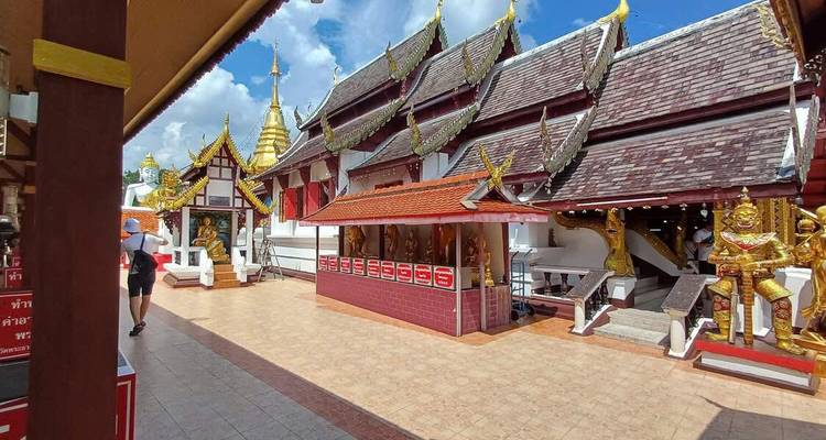 5-Day Cultural & Nature Tour in Chiang Mai: Temples, Elephants & Hill Tribe Village - Open Asia Travel  2