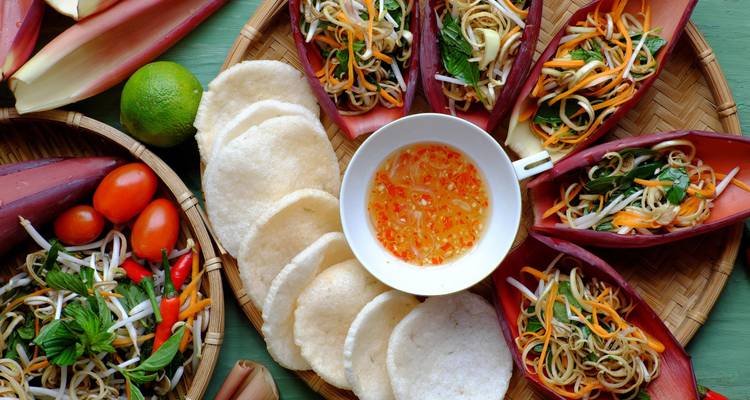 Itinéraire gastronomique et culturel de 10 jours au Vietnam : Un festin pour les sens - Up Travel Vietnam 1