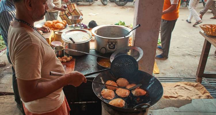 Évasion spirituelle : voyage de 4 jours à Varanasi et Ayodhya - Taj Journey 2