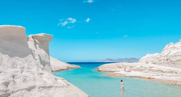 Crucero Privado en Yate por las Islas Griegas - Junio 2026 - Globe Drifters 10