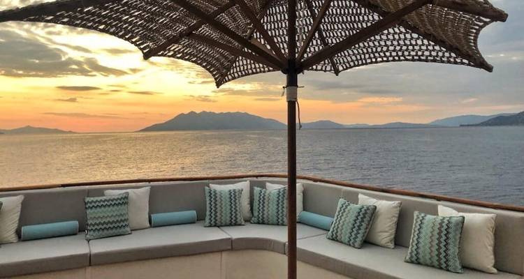 Crucero Privado en Yate por las Islas Griegas - Junio 2026 - Globe Drifters 9