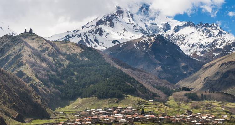 Arménie et Géorgie : Vallées sacrées, sommets intemporels et trésors culturels - Adventure Bound LTD 2