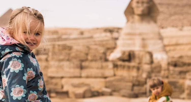 Aventura por Egipto " Pirámides , El Cairo y safari por el desierto Oasis de Baharia - 6 Días - Holiday In 7