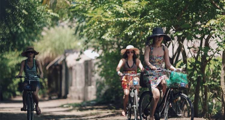 De Bali à Gili Lombok : Un voyage de 8 jours de beauté et d'aventure - Diwira Wisata Indonesia 1
