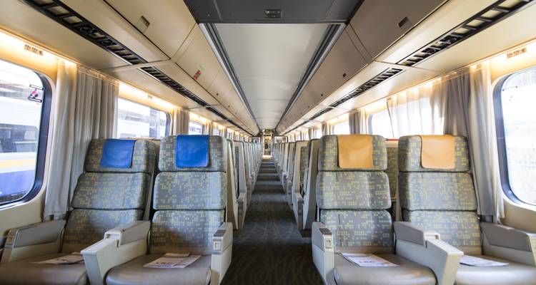 7-Day VIA Rail Rockies Tour from Calgary | Ultimate Railway Experience to the Canadian Rockies - Calgary Tours 6