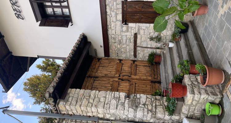 Merveilles d'Albanie : Montagnes, histoire et plages (10 jours) - Local Friends Albania  9