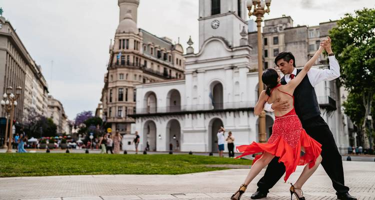 Ida y Vuelta a Argentina - 12 días Buenos Aires y el Sur de Argentina - Oasis Travel 1