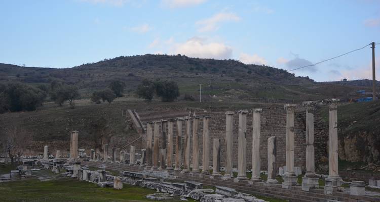 8-Day ANZAC Day Tour of Turkey with Gallipoli Dawn Service & Free Turkish Bath - Guide of Ephesus 10
