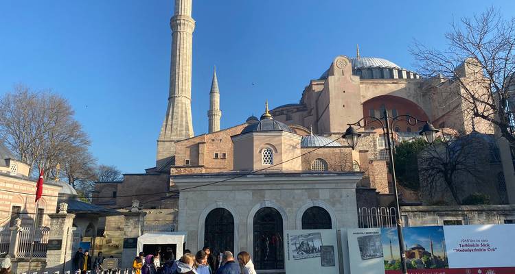 8-Day Turkey Easter Tour 2026: Istanbul, Cappadocia, Pamukkale & Aegean Coast Highlights - Guide of Ephesus 9