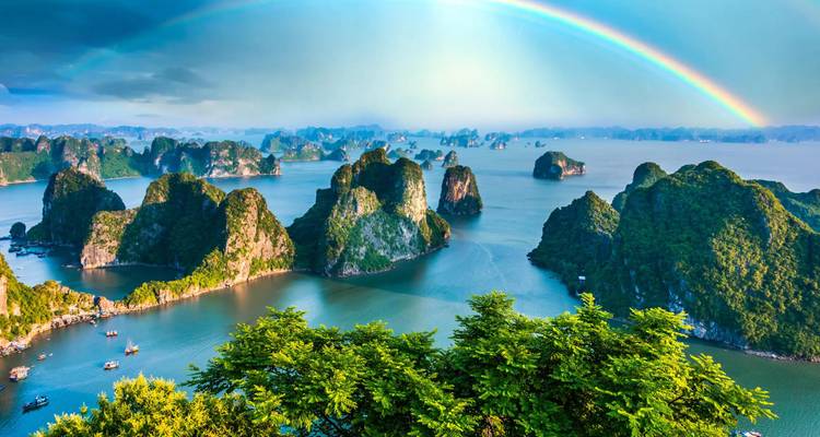 Discover Vietnam and Cambodia Hanoi → Ho Chi Minh City (2027) - Travel Marvel 5