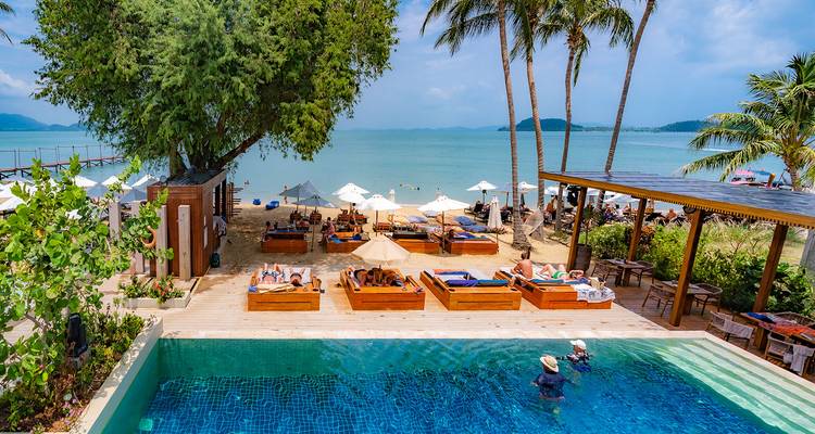 Bangkok & Barcelo Coconut Phuket - Vio Travel 2