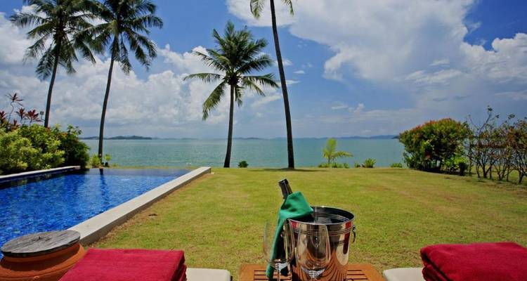 Bangkok & Barcelo Coconut Phuket Retreat – All-Inclusive Package - Vio Travel 4