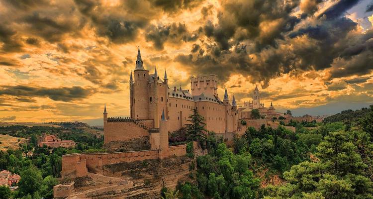 7 días en Madrid: Ecos del Imperio: Madrid, Ávila y Segovia - STM Tours LLC 3