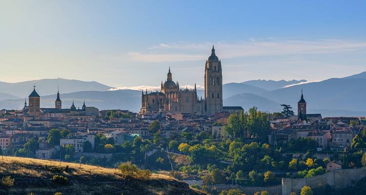 7 días en Madrid: Ecos del Imperio: Madrid, Ávila y Segovia - STM Tours LLC 4