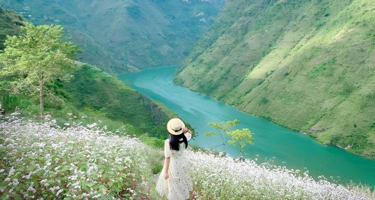 15 Days explore Viet Nam, North - Central - South - Truong Sa Tourist 4