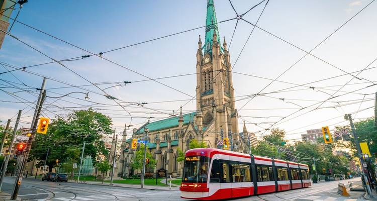 Este de Canadá en tren - Intrepid Travel 8