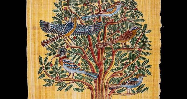 Papyruskunst, die einen Baum mit Vögeln darstellt.