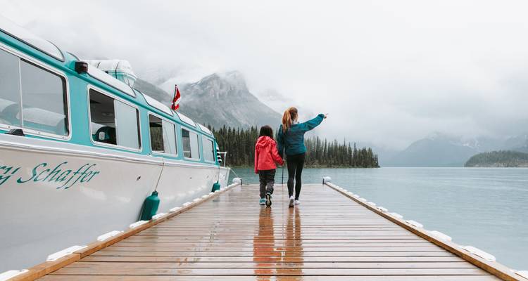 Circuit en bus de 6 jours dans les Rocheuses canadiennes : De Vancouver à Calgary, en passant par Banff, Jasper, Lake Louise et Moraine Lake - Calgary Tours 9