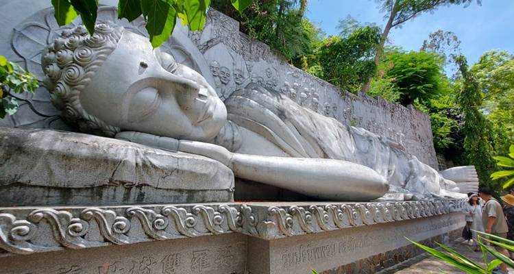 Vietnam Middle Adventure 5 jours 4 nuits Exploring Da Nang- Marble Mountain- Linh Ung Pagoda, Hell Cave- My Son Sanctuary - Go Asia Travel 4