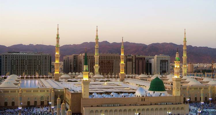 Jeddah : Circuit de 8 jours à la Mecque et à Médine avec hôtel - India Arrivals Tours 3